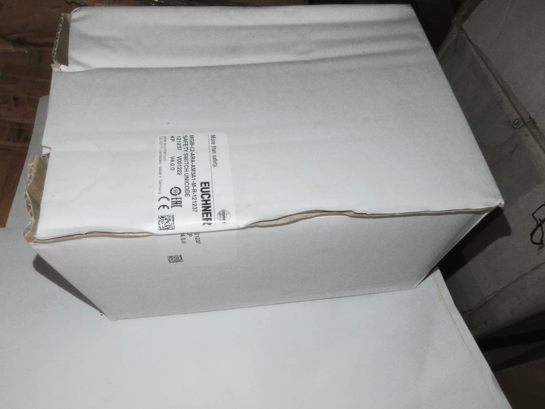 Safety Switch Euchner MGB-L2-ARA-AM3A1-M-R-121237 Guard Locking