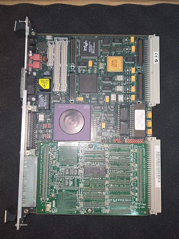 VMEbus Single Board Computer MOTOROLA MVME172-243 CPU