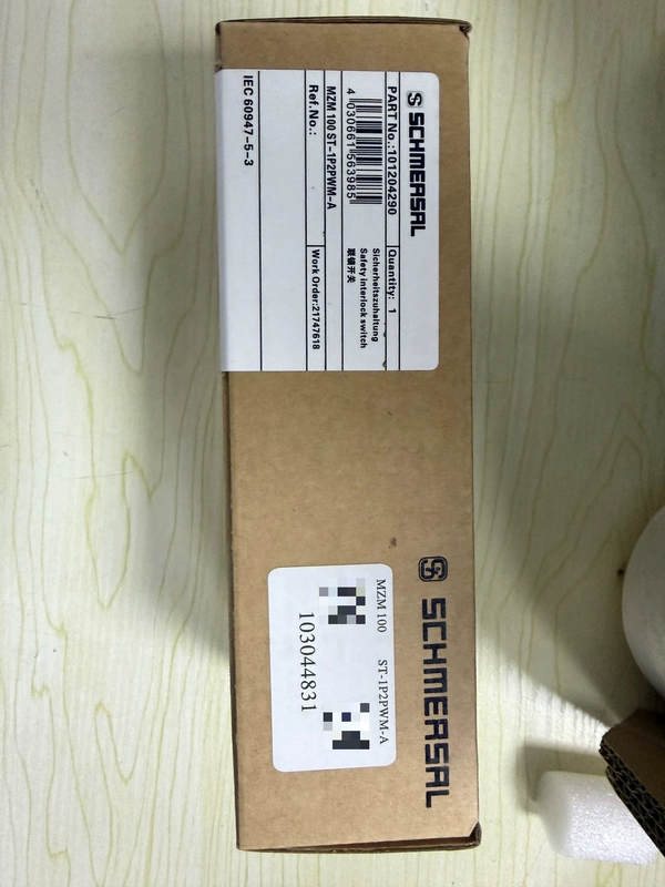Magnetic Safety Interlock SCHMERSAL MZM 100 ST-1P2PWM-A Guard Door