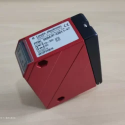 Leuze 96M/P-1361.1-47 Retro-reflective Sensor: Reliable Detection