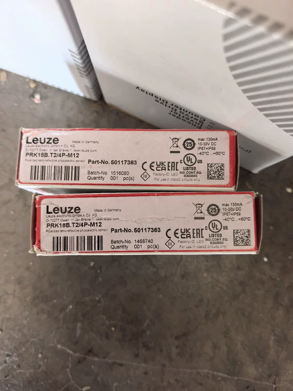 Retroreflective Sensor Leuze PRK18B.T2/4P-M12 50117363 M12 Type
