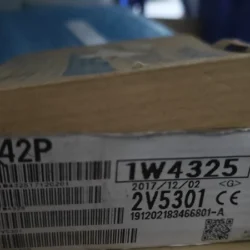 PLC Output Module Mitsubishi QX42P 32-Point Transistor
