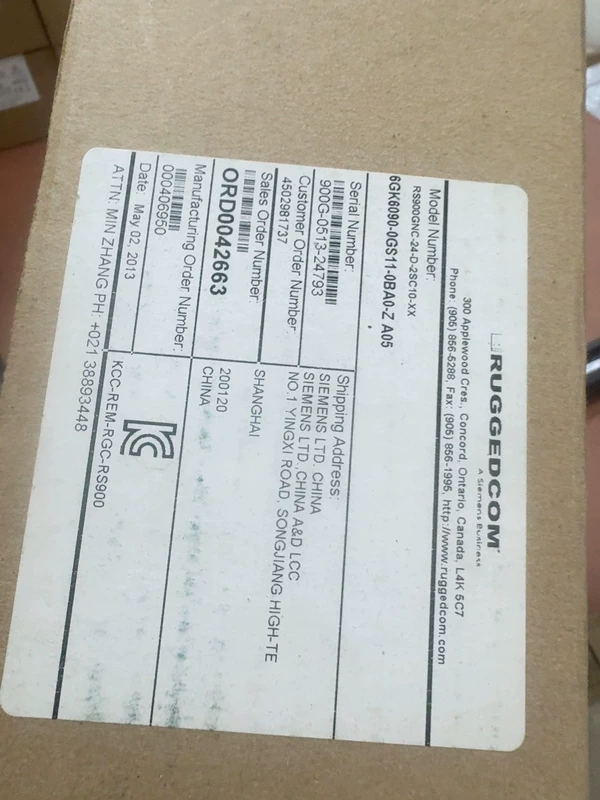 Industrial Ethernet Switch RUGGEDCOM RS900MNC-G-24-D-2LC10-XX