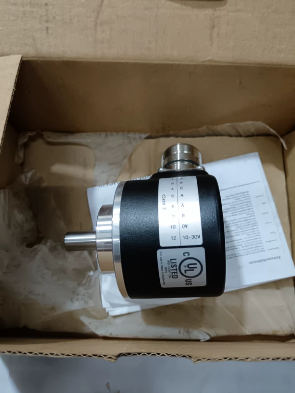 Incremental Encoder Pepperl+Fuchs RVI58N-011AAA61N-01800 1800 PPR