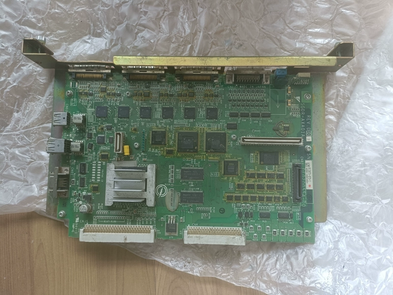 Robot Servo Control Board Yaskawa SGDR-AXA01A Axis Drive