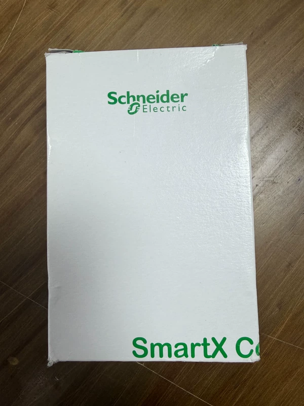 PLC Controller Schneider SXWASPXXX10001 - Compact Module