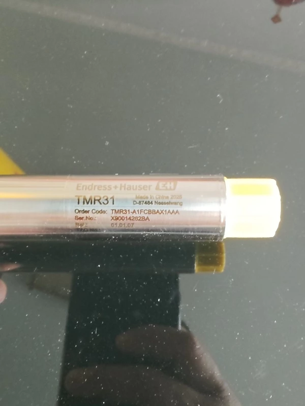 Pt100 Temperature Sensor Endress+Hauser TMR31-A1FCBAX1AAA