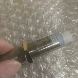 Pepperl+Fuchs UB500-18GM75-E5-V15-Y - Ultrasonic Sensor