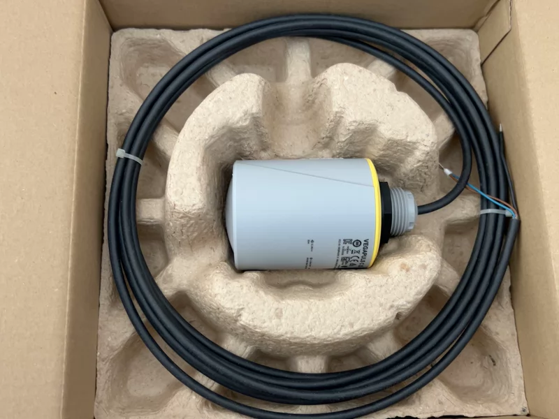 Radar Level Meter VEGA VG25-0479 - Reliable Non-Contact Sensor