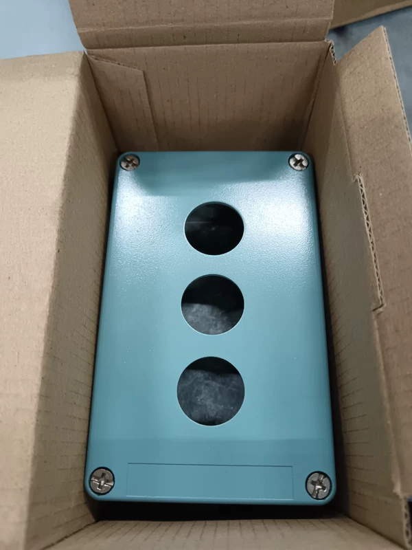 Push Button Box Enclosure Schneider XAP M2203 for Industrial Use