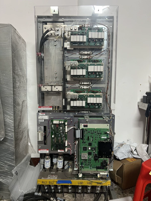 Rockwell 1336E-BPR400-AR-EN-NCM VFD Cabinet