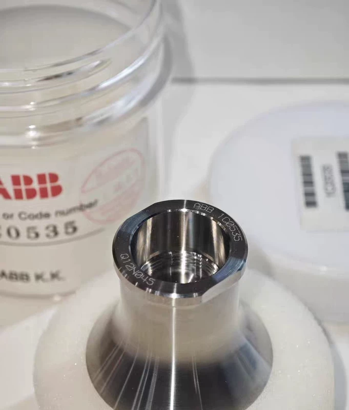 ABB 1C0535 Q12N038 Cap Head Bolt for Industrial Use