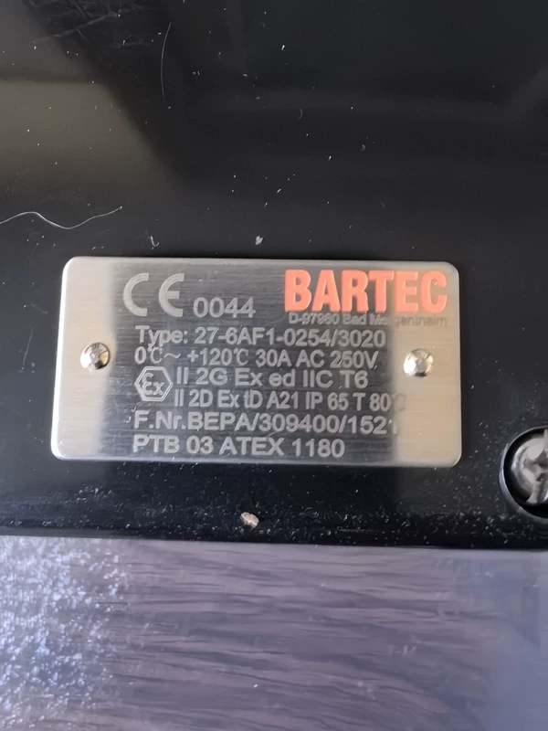 BARTEC 27-6AF1-0254/3020 Industrial Motor for Hazardous Areas