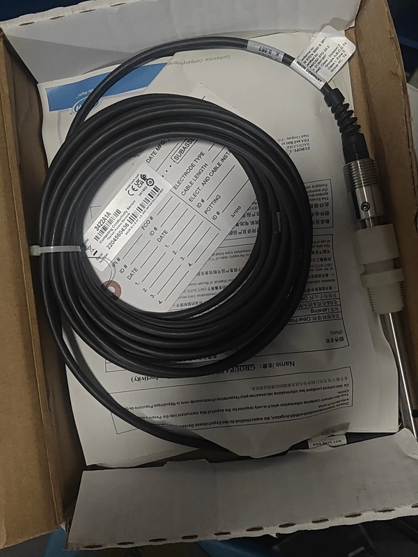 Hach 3422A1A Contact Conductivity Probe for Water Analysis