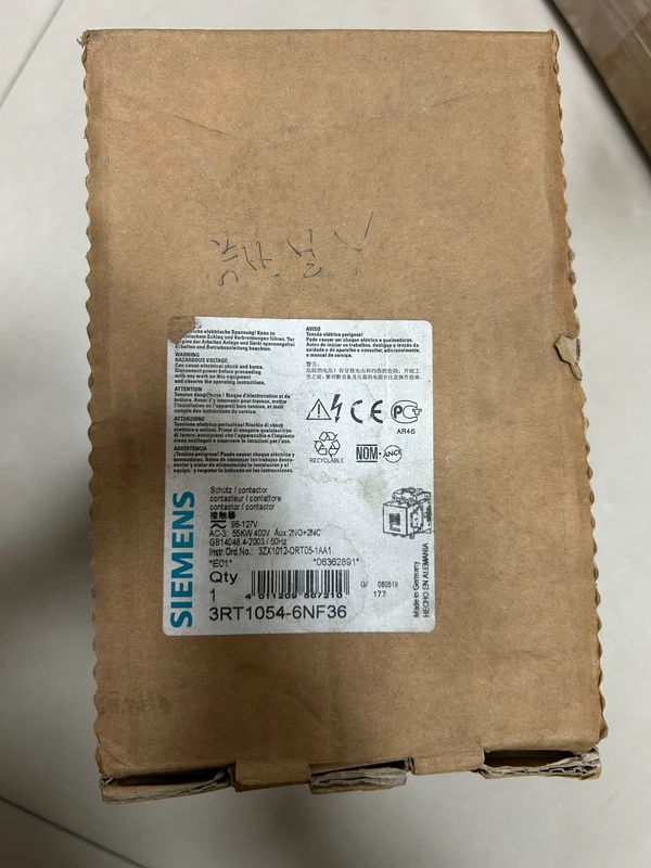 SIRIUS Power Contactor SIEMENS 3RT1054-6NF36 Industrial