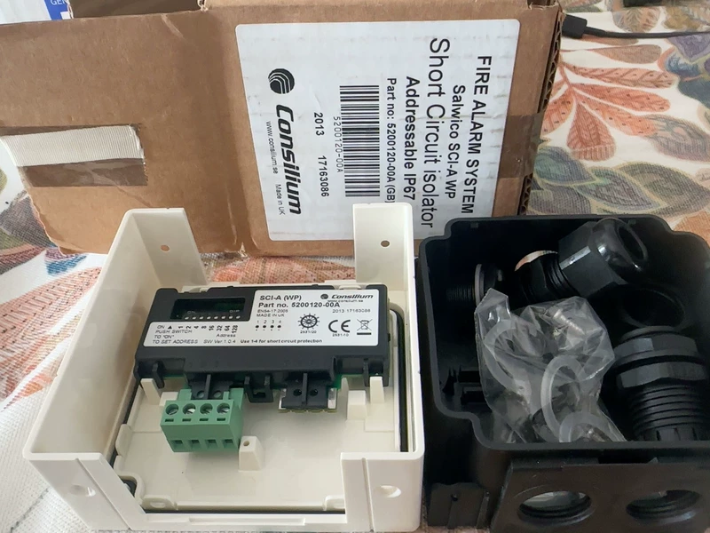 salwico 5200120-00A  SCI-A Address Isolator Device