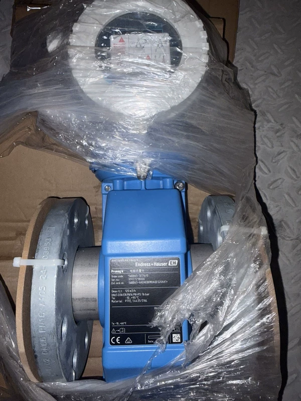 Endress+Hauser 5WBB65-5E76/0 Electromagnetic Flow Meter for Water