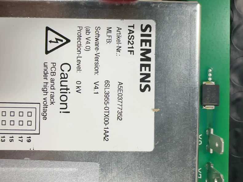 SIEMENS 6SL3955-0TX00-1AA2 Drive Module for Industrial Use