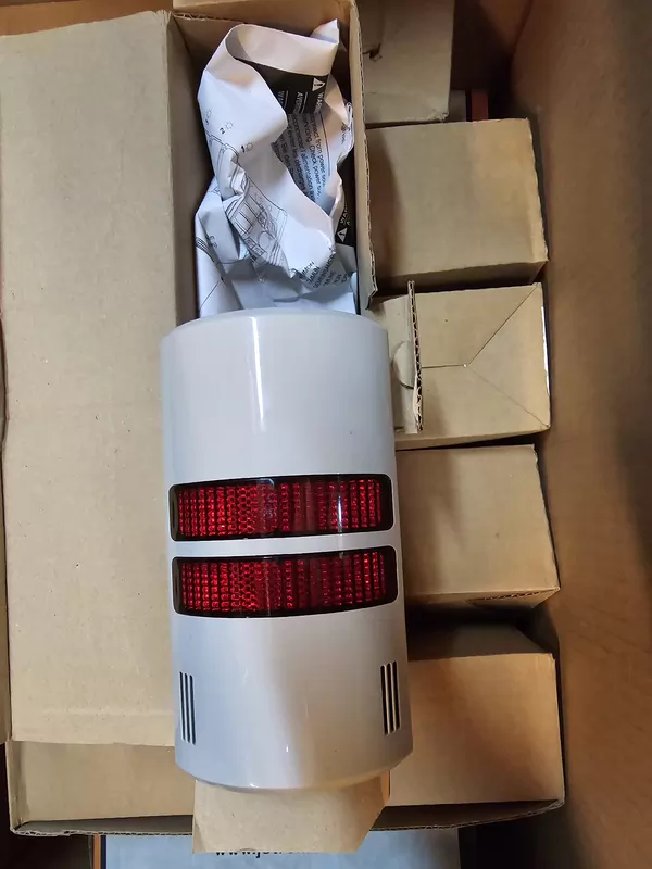 Allen-Bradley 855W-G24Y4Y4P1 Signal Tower LED 4-Light