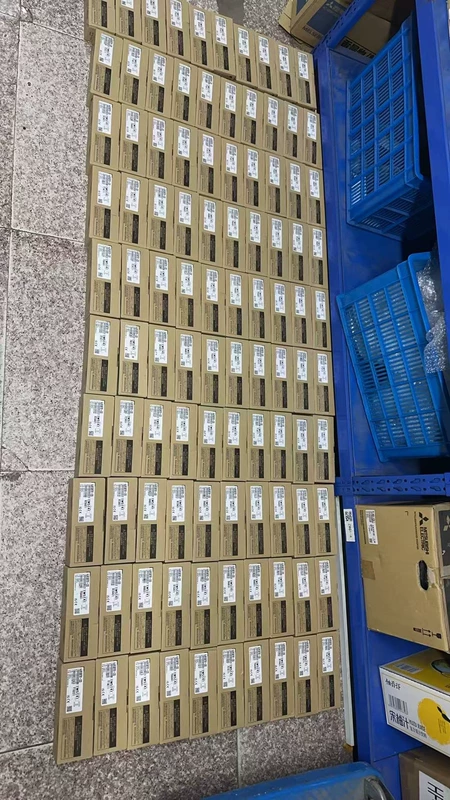 Mitsubishi AJ65SBTB1-32D Digital Input Module for CC-Link