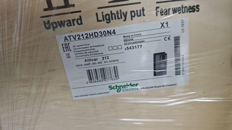 Schneider ATV212HD30N4 VFD Drive for Industrial Motors