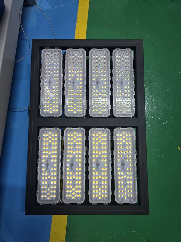 Eaton CCL1635013J LED Floodlight for Industrial Use
