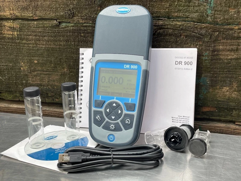 HACH DR900 Portable Colorimeter for Water Analysis