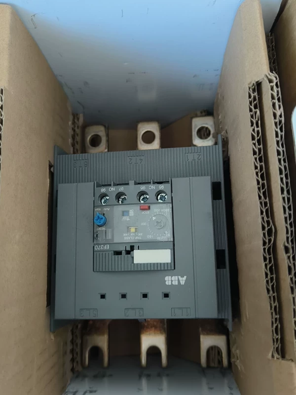 ABB EF370-380 1SAX61100R1101 Electronic Overload Relay