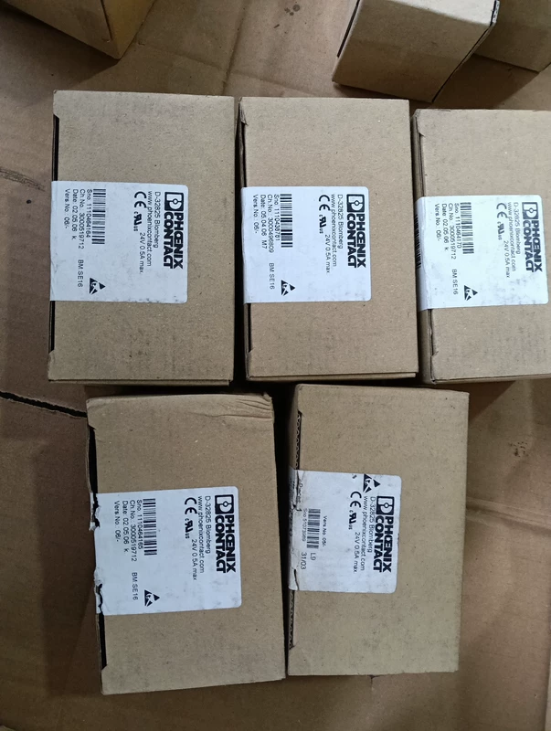 Phoenix Contact IB IL 24 DO 16 Digital Output Module