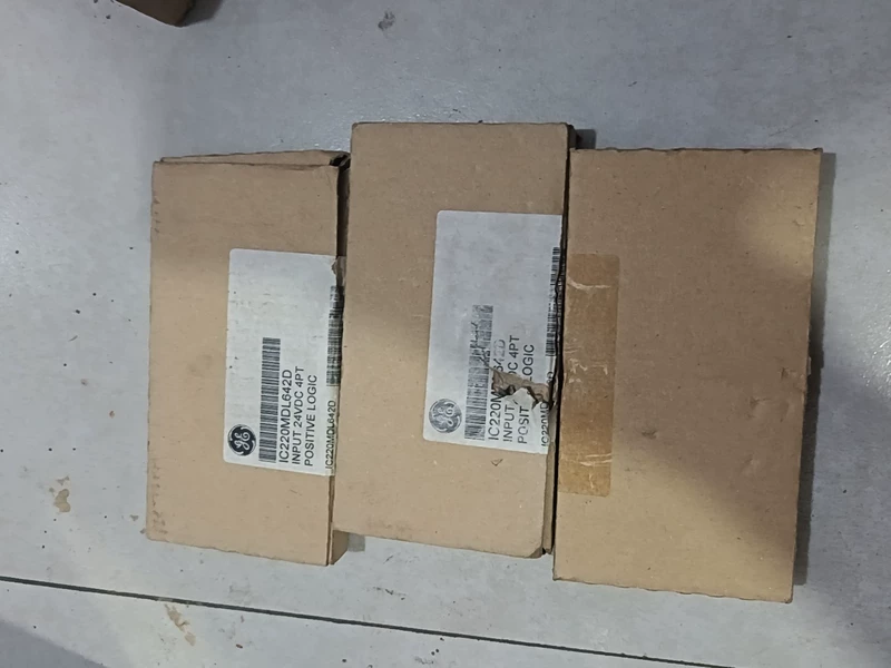 GE IC220MDL642D Discrete Input Module for PLC Systems