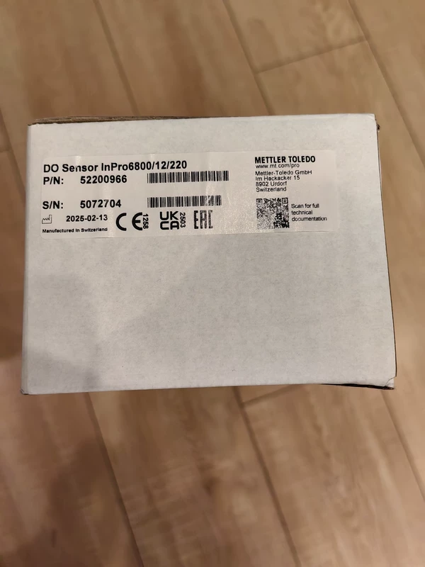 Mettler Toledo InPro6800/12/220 52200966 Dissolved Oxygen Electrode