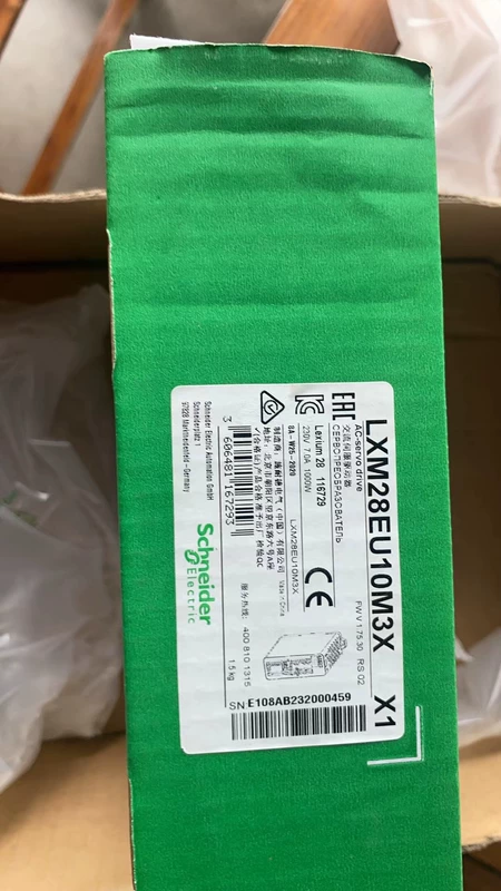 Schneider LXM28EU0M3X Servo Drive for Precision Motion