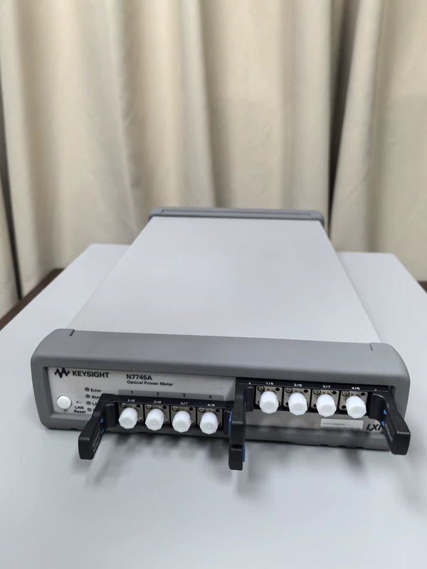 KEYSIGHT N7745A Optical Power Meter for Fiber Testing