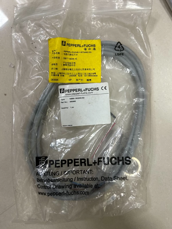 Inductive Proximity Sensor PEPPERL+FUCHS NBB5-18GM50-E2