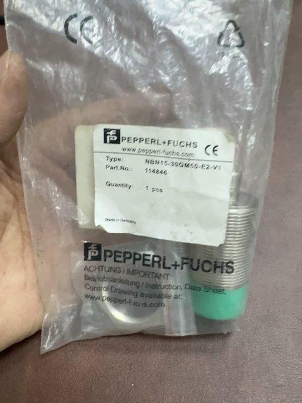 Proximity Sensor PEPPERL+FUCHS NBN15-30GM50-E2-V1 Industrial M30