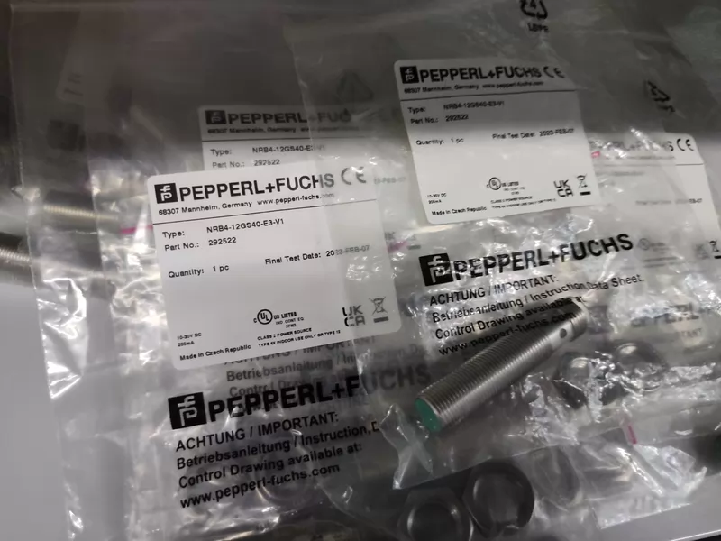 PEPPERL+FUCHS NRB4-12GS40-E3-V1 Inductive Sensor