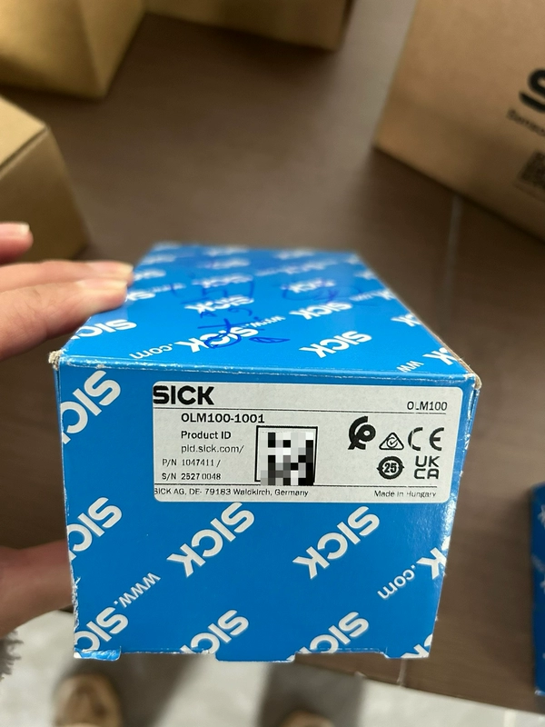SICK OLM100-1001 1047411 Barcode Reader for Conveyor Systems