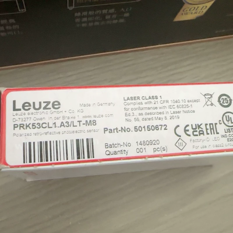 Retro-reflective Sensor Leuze PRK53CL1.A3/LT-M8