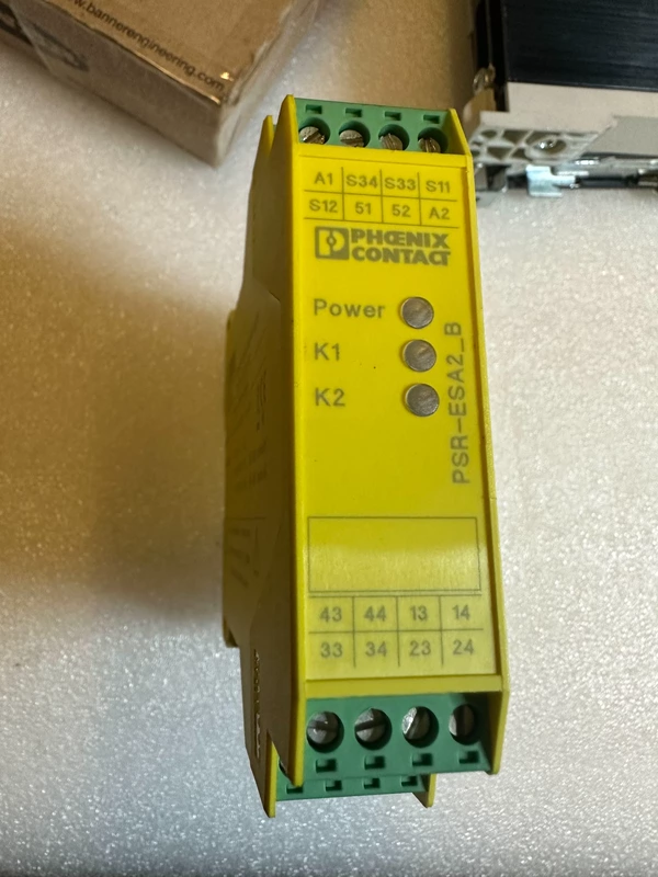 Phoenix Contact PSR-SCP-24UC/ESA2/4X1/1X2/B Safety Relay for Machine