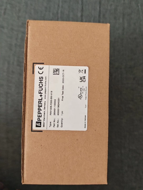 PEPPERL+FUCHS PXV100S-F200-SSI-V19 Optical Data Matrix Reader