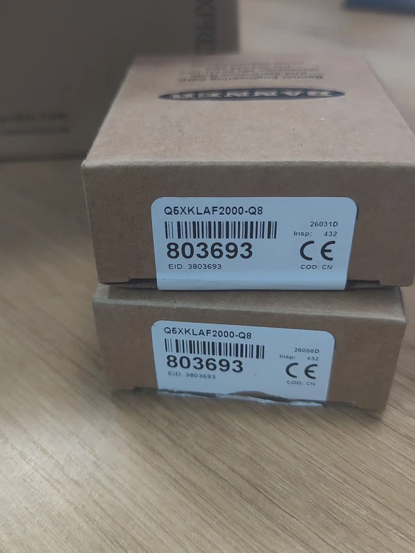 BANNER Q5XKLA F2000-Q8  803693 Laser Sensor for Precision
