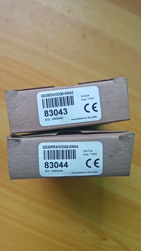 BANNER QS30RRXH2OQ5-83044 Retroreflective Sensor