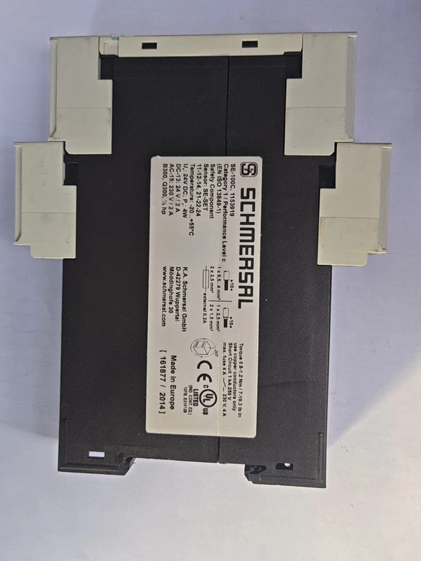 Safety Relay Module SCHMERSAL SE-100C 1153919 for Machines