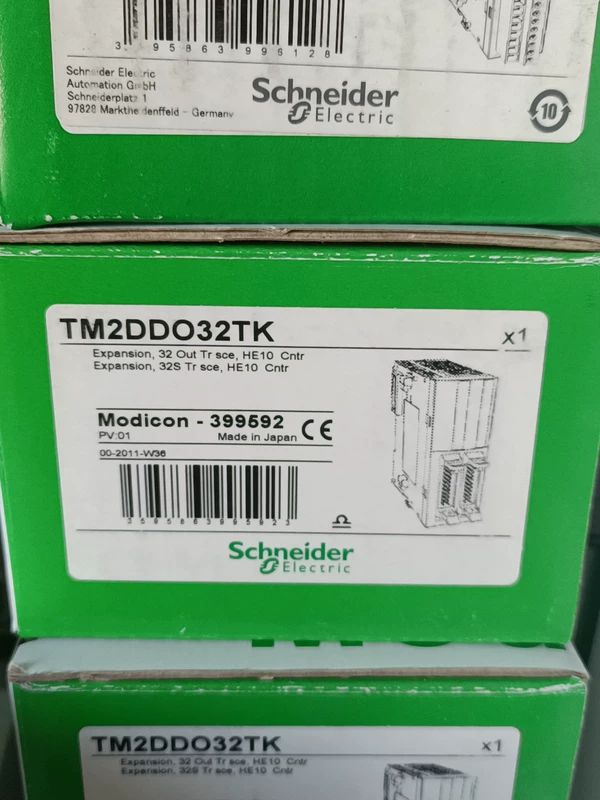 Digital Output Module Schneider TM2DDO32TK - 32 Channel