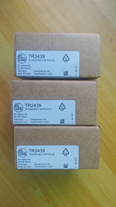 IFM TR2439 Temperature Sensor for Process Temperature