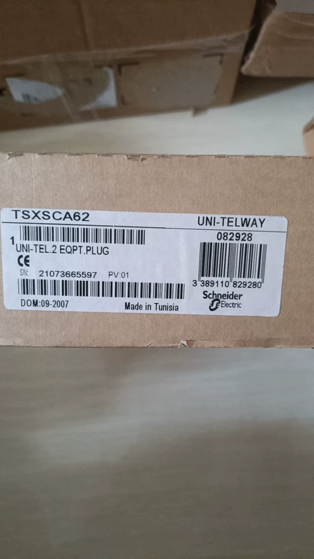 Industrial Communication Module Schneider TSXSCA62 - Reliable Connectivity