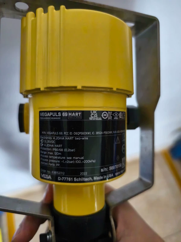 Panasonic VEGAPULS69 Radar Level Sensor for Accurate Measurement