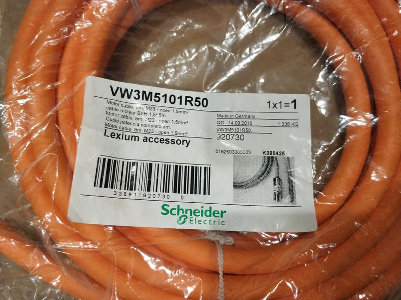 Schneider VW3M5101R50 Servo Motor Cable 10m