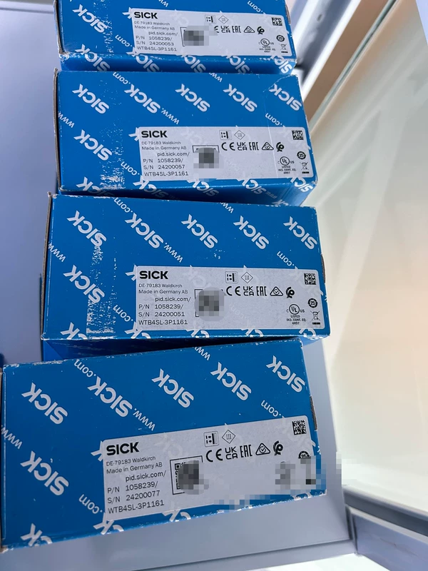SICK WTB4SL-3P1161 Photoelectric Sensor for Precision Detection