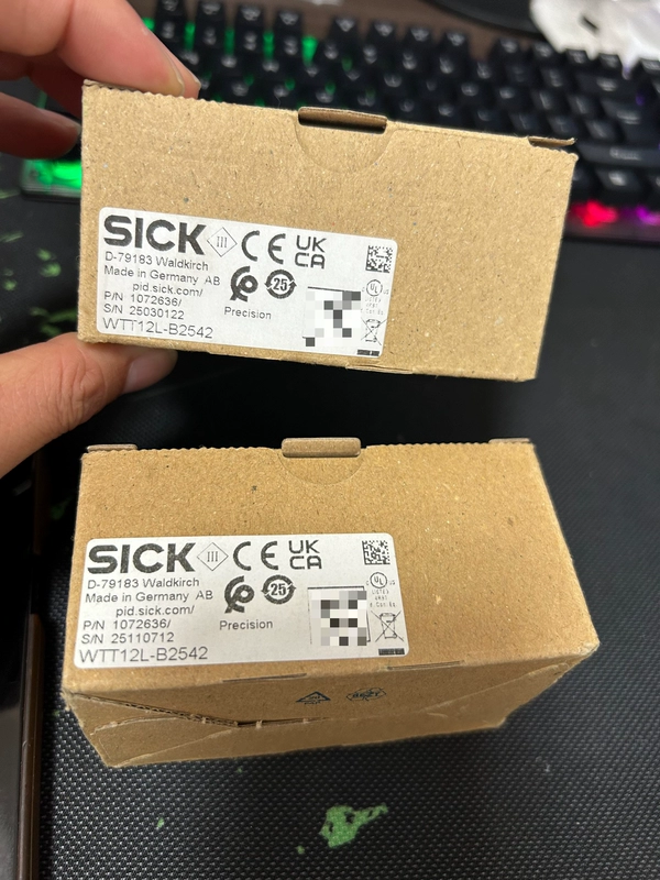 Laser Proximity Sensor SICK WTT12L-B2542 25110712 Industrial